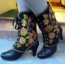 Embroidered Gaiters-in-the-Hoop