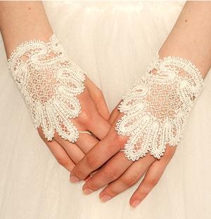 FSL Battenberg Bridal Fingerless Lace Gloves