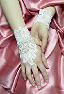 FSL Battenberg Bridal Fingerless Lace Gloves II