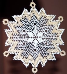 Freestanding Bobbin Lace Snowflake