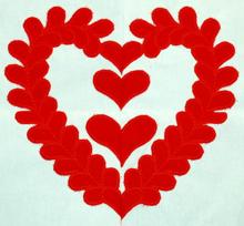 Baltimore Quilt: Heart of Hearts Applique