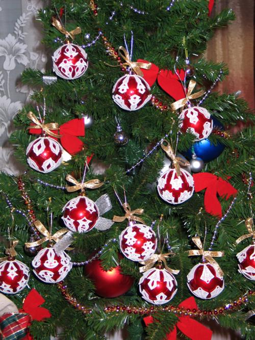 Advanced Embroidery Designs - FSL Snowflake Ornament Covers