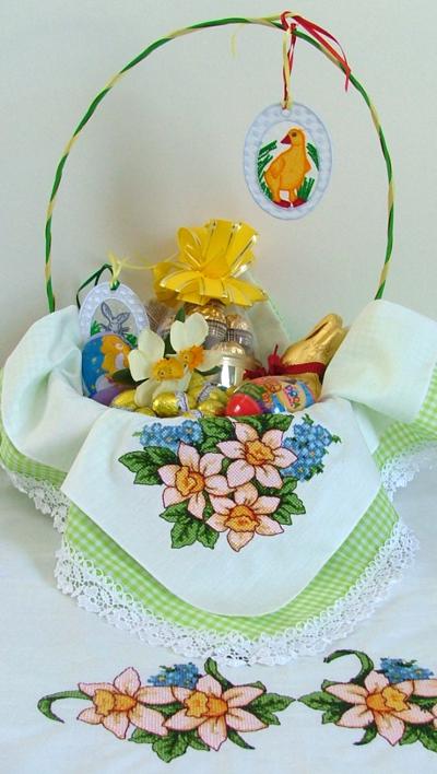 Easter Basket Napkin with Machine Embroidery image 1