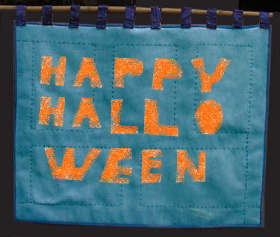 Quilted Halloween Banner image 12