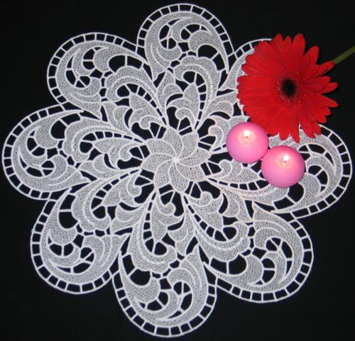 Feather FSL Doily image 4