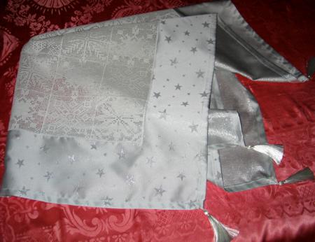 Crochet Lace Snowflakes Table Topper image 8