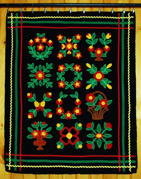 Flower Applique Wall Hanging image 1