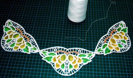 Cutwork Lace Olives image 9