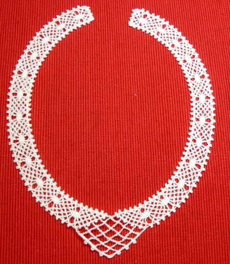 Elegant Bobbin Lace Necklace image 4