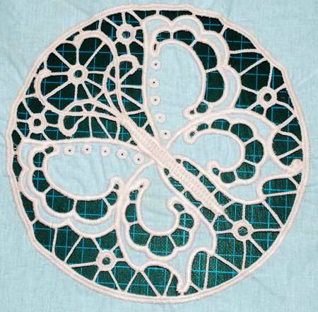 Cutwork Lace Butterfly in a Circle image 5