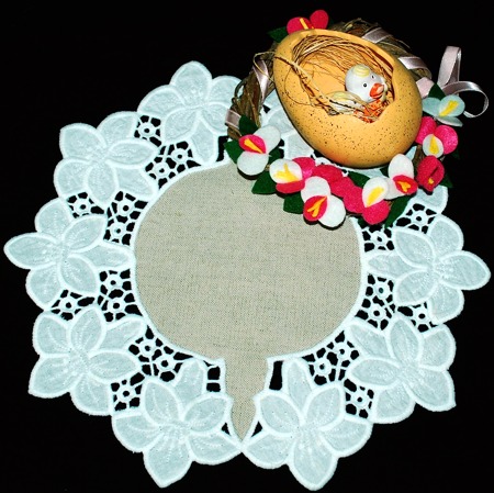 Crocus Cutwork Lace Border and Doilies image 11