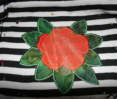 T-Shirt with Poppy Flower Appliqué image 7