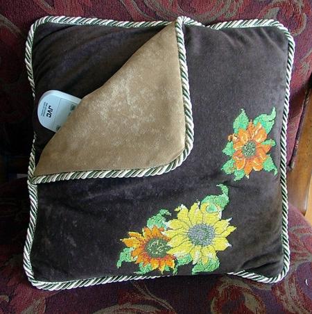 Sunflower Cushion with Pocket image 1