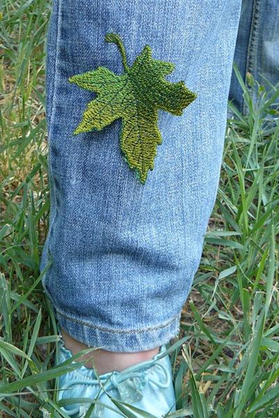 Jeans with Leaves Embroidery image 5