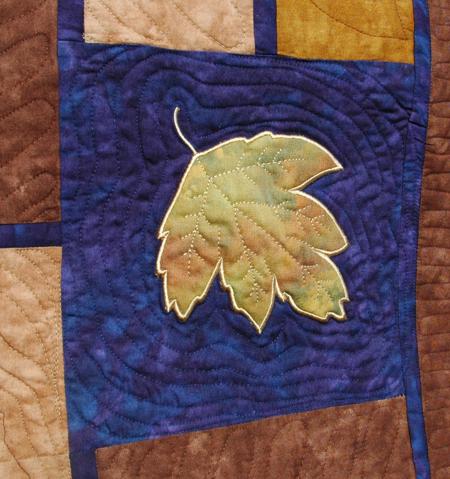 Autumn Leaf Bed Quilt image 12