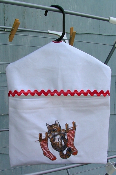 Clothespin Bag with Embroidery image 1