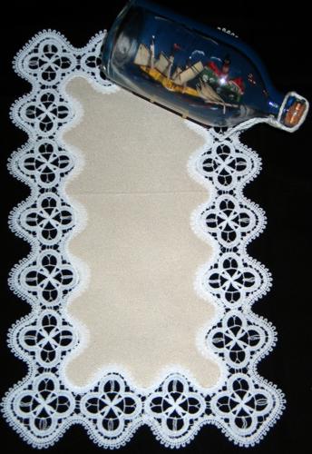 Table Linen with Battenberg Buttercup Border Lace image 2