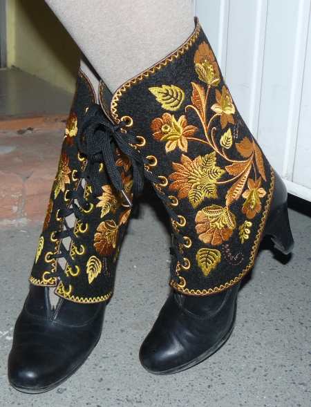 Advanced Embroidery Designs - Embroidered Gaiters-in-the-Hoop (ITH)
