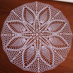 FSL Crochet Poplar Leaves Doily