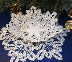 FSL Battenberg Christmas Frost Lace Set