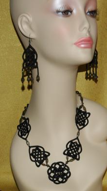 FSL Celtic Necklace and Earring Set III