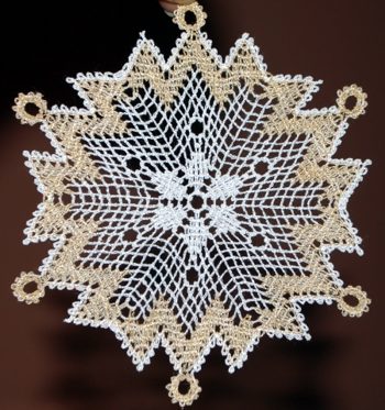 Freestanding Bobbin Lace Snowflake