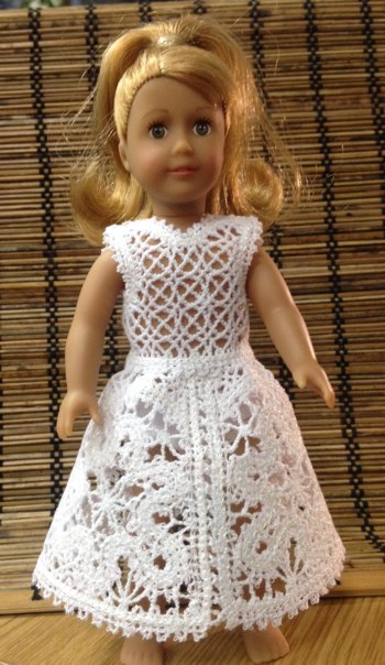 Freestanding Battenberg Flower Lace Dress for a Mini American Girl Doll