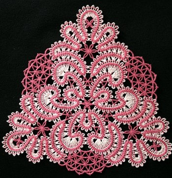 Freestanding Lace Reverie Doily