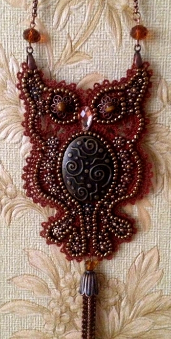 Freestanding Battenberg Lace Owl Motif/Pendant