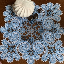 Freestanding Battenberg Lace Frost Spirals Doily