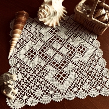 Freestanding Bobbin Lace Diamond Doily