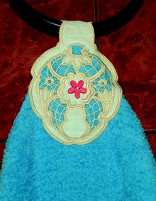 Cutwork Lace Decorative Towel Holder