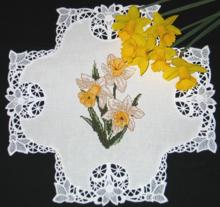 Daffodil FSL Doily