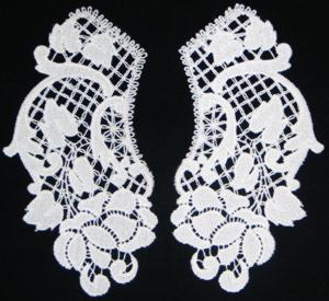 FSL Battenberg Peony Lace Collar