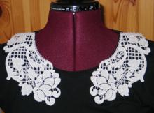 FSL Battenberg Peony Lace Collar