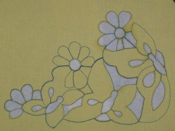 Additional embroidery design image 2