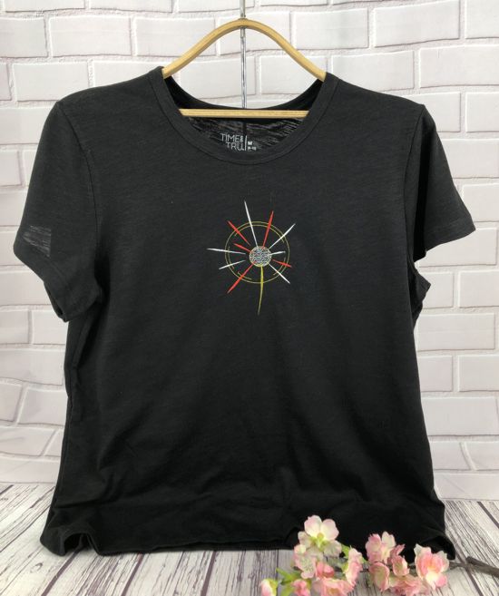 Additional embroidery design image 1