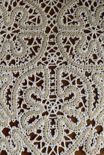 Additional embroidery design image 2