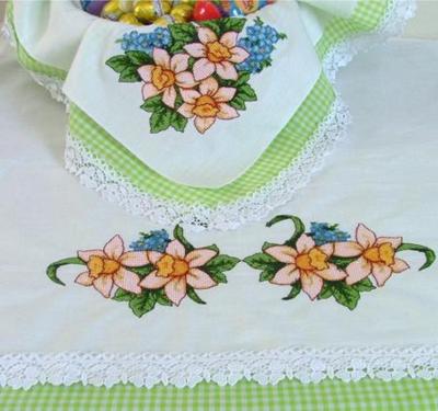 Additional embroidery design image 2