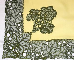 Additional embroidery design image 2