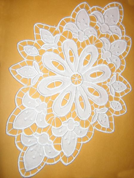 Additional embroidery design image 2