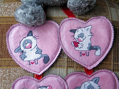Amorous Cat Hearts image 7
