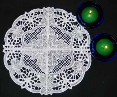 Our Lady Basket and Doily Set image 6