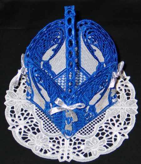 Our Lady Basket and Doily Set image 4