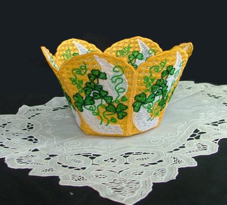 Free Standing Shamrock Bowls image 7