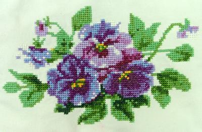 Pansy Lap Quilt image 8