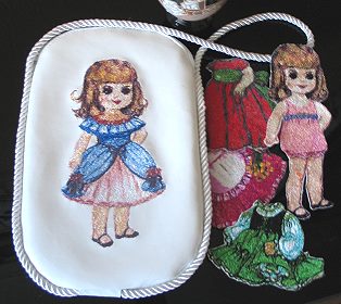 Embroidered Purse image 5
