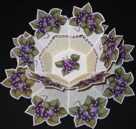 The Violets Bowl and Doily Set image 8