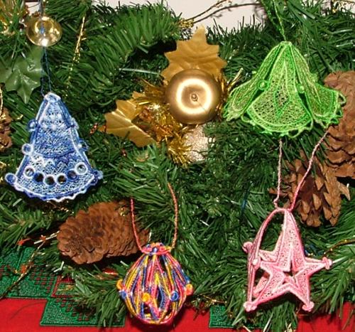 3D Christmas Free-Standing Ornaments image 1