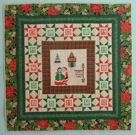 Mr. and Mrs. Santa Wall Quilt image 1